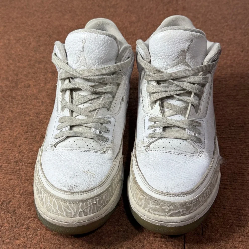 B- Air Jordan 3 Retro Pure White 2018 Mens Sneakers 136064-111 Size 10.5 White